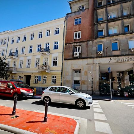 Apartamenty Wilcza - City Center Varsóvia Exterior foto