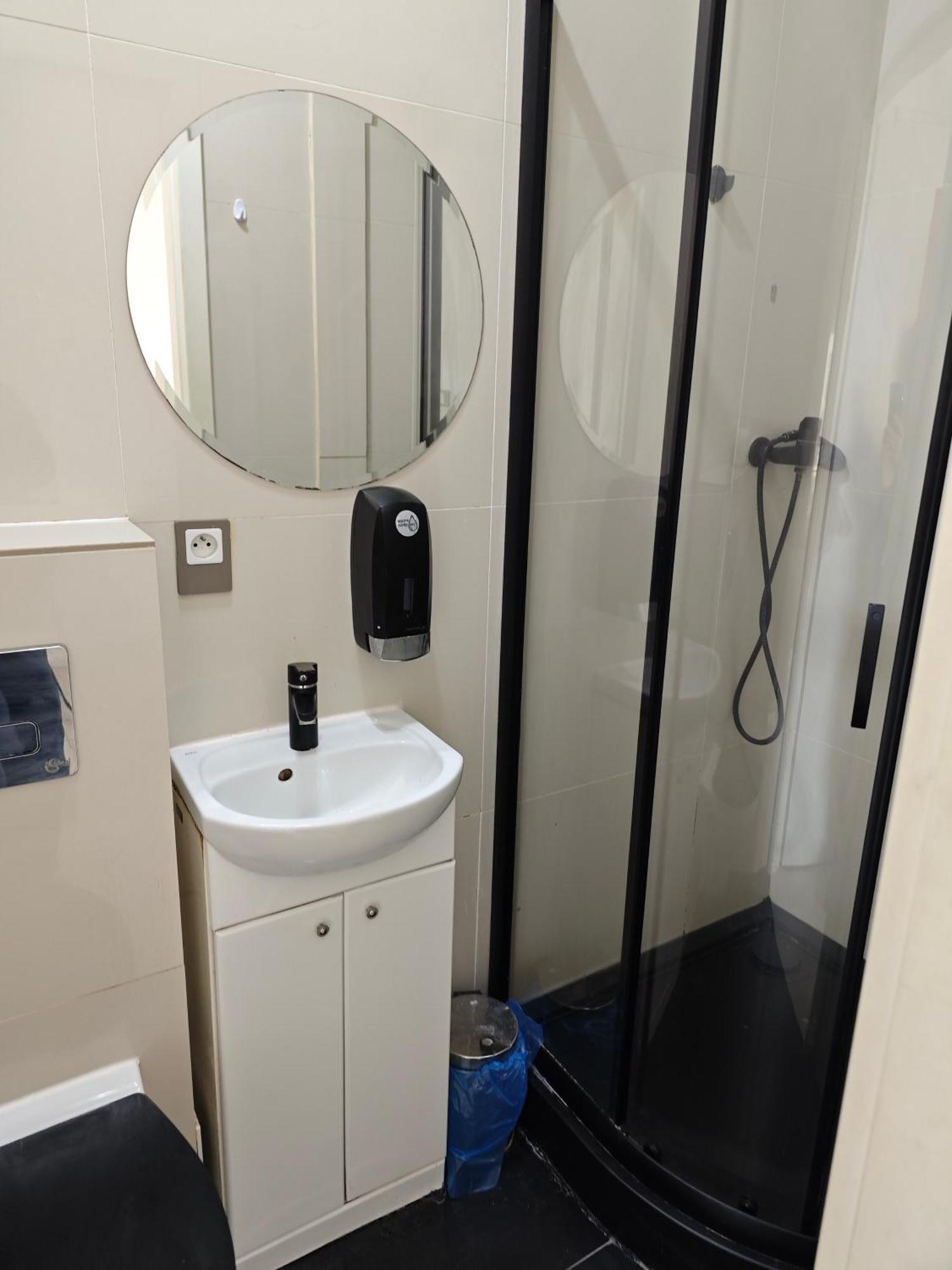 Apartamenty Wilcza - City Center Varsóvia Quarto foto