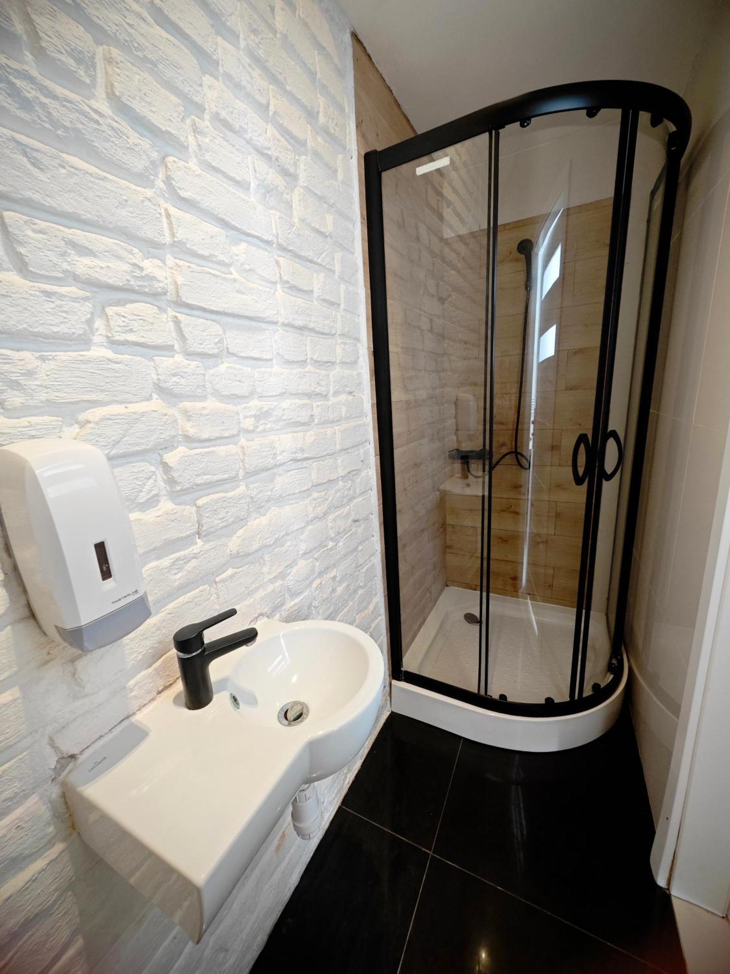 Apartamenty Wilcza - City Center Varsóvia Quarto foto